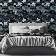 Lotus Noir