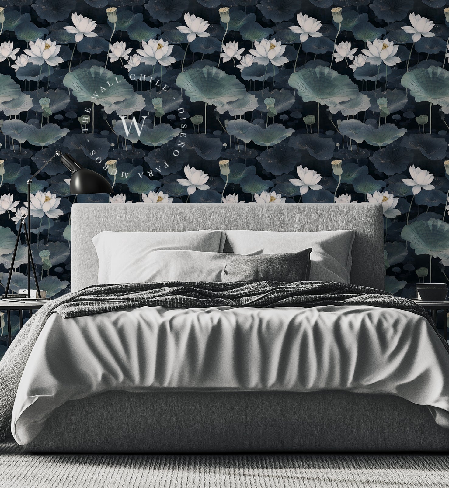 Lotus Noir