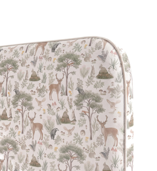 Respaldo de cama Fantastic Forest White — detalle de la tela