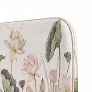 Respaldo de cama Lovely Water Lillies — detalle de la tela
