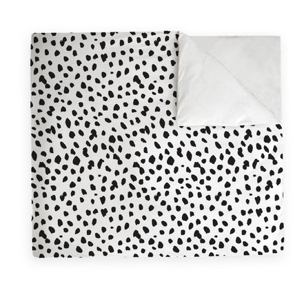 Manta Acolchada (Piecera) Black Stroke 210 x 140 cm