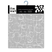 Papel Mural y Vinilico Autoadhesivo para muros de la marca The Wall, diseño de tendencia Alfabet