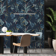 Papel Mural, Papel Pintado, Wallpaper, Mural, Empavonados, Vinilico Autoadhesivo para muros de la marca The Wall, diseño de tendencia Dark Botanic
